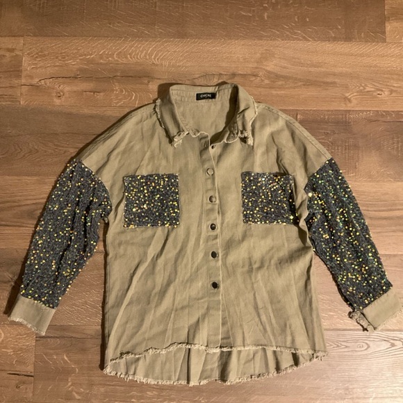 ChicMe button down with velvet sequin pockets / arms, S - Picture 2 of 7